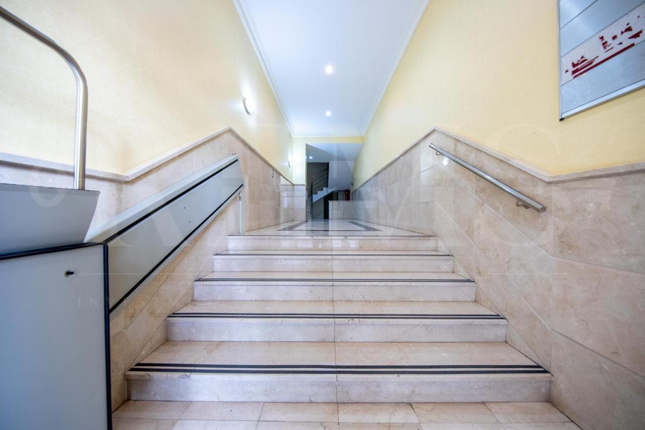 Stylish Apartment In The Historic Center 30 Meters From Calle Larios By Rems Малага Экстерьер фото