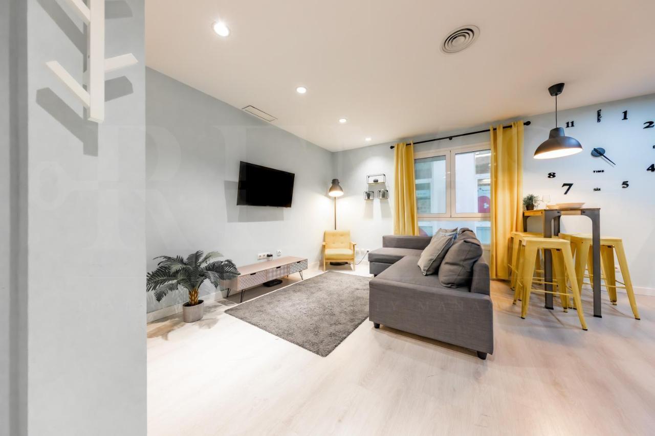Stylish Apartment In The Historic Center 30 Meters From Calle Larios By Rems Малага Экстерьер фото